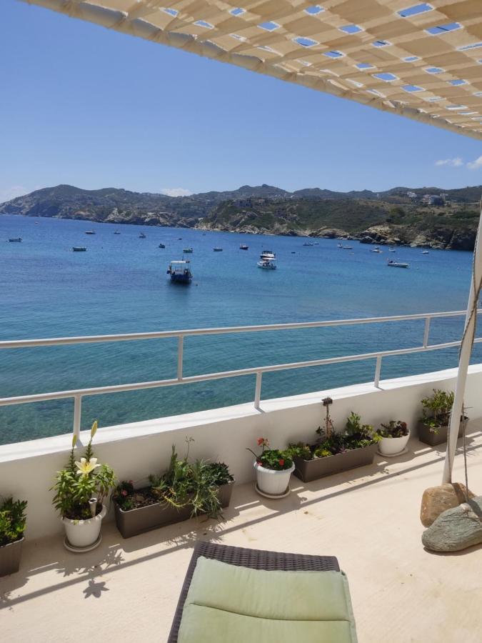 Komissa΄S Beach House อาเยีย เปลาเยีย ภายนอก รูปภาพ