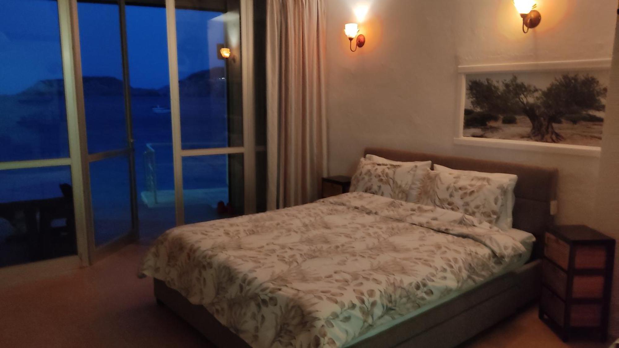Komissa΄S Beach House อาเยีย เปลาเยีย ภายนอก รูปภาพ