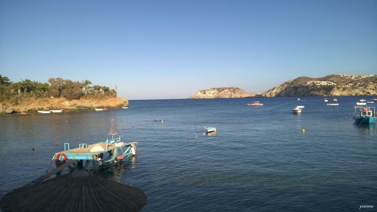 Komissa΄S Beach House อาเยีย เปลาเยีย ภายนอก รูปภาพ