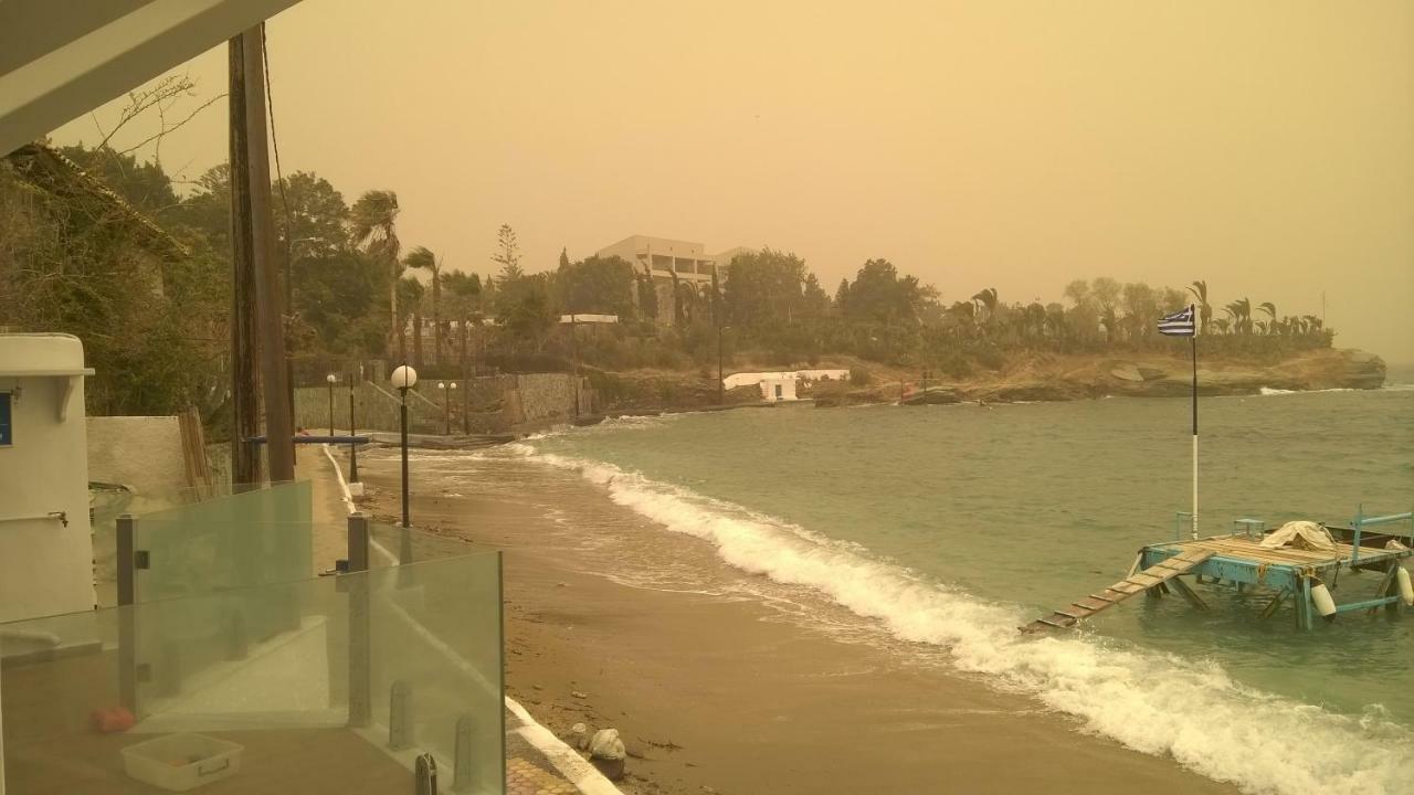 Komissa΄S Beach House อาเยีย เปลาเยีย ภายนอก รูปภาพ