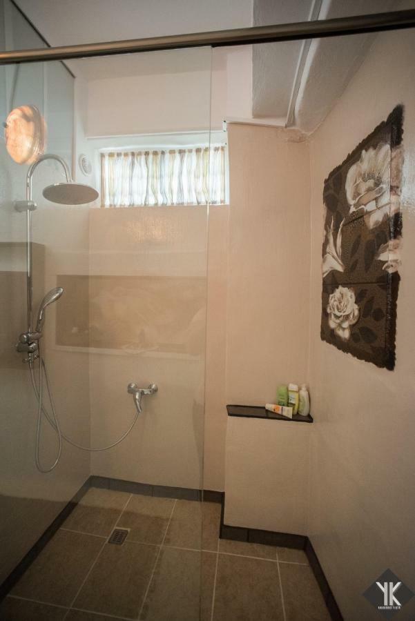 Komissa΄S Beach House อาเยีย เปลาเยีย ภายนอก รูปภาพ