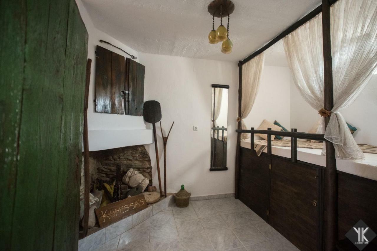 Komissa΄S Beach House อาเยีย เปลาเยีย ภายนอก รูปภาพ