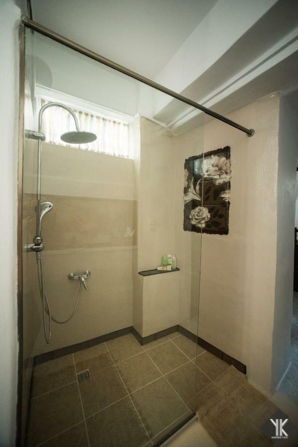 Komissa΄S Beach House อาเยีย เปลาเยีย ภายนอก รูปภาพ